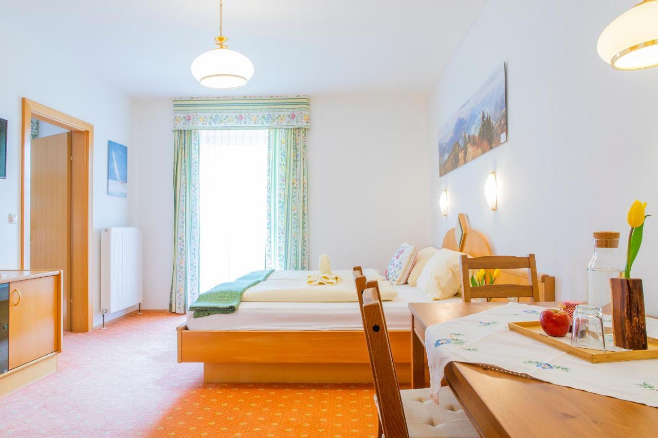 Hotel Garni Weberhausl شتروبل المظهر الخارجي الصورة